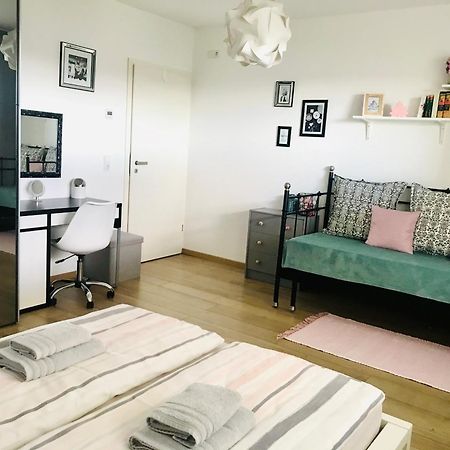 Neu! Top Apartment! 7Km Saarbruecken! Terrasse, Garten! Sulzbach  Luaran gambar