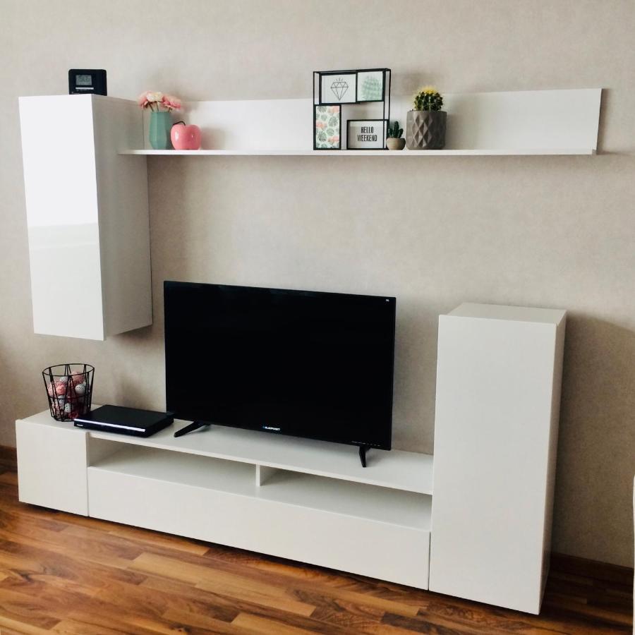 Neu! Top Apartment! 7Km Saarbruecken! Terrasse, Garten! Sulzbach  Luaran gambar