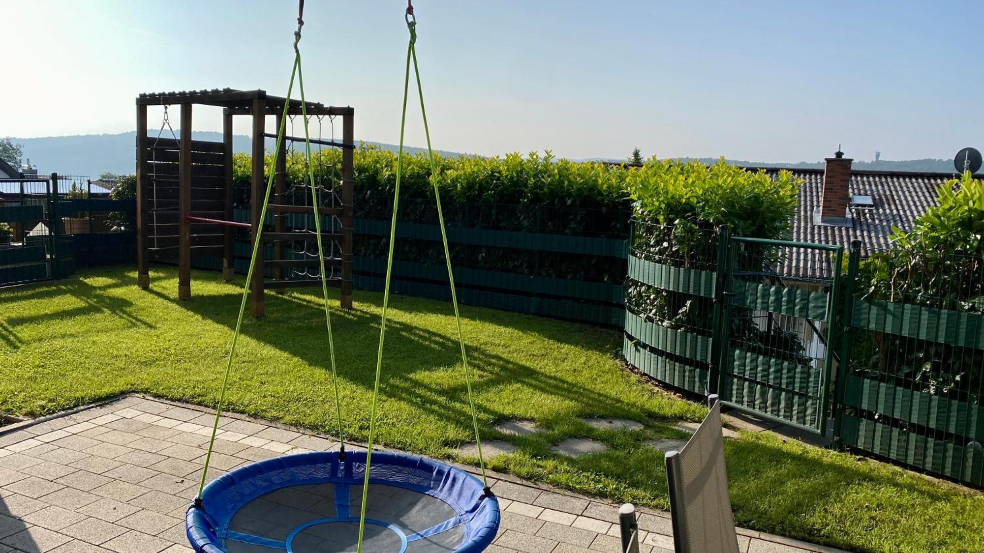 Neu! Top Apartment! 7Km Saarbruecken! Terrasse, Garten! Sulzbach  Luaran gambar