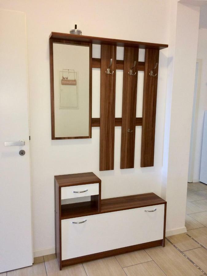 Neu! Top Apartment! 7Km Saarbruecken! Terrasse, Garten! Sulzbach  Luaran gambar